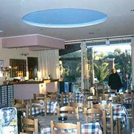 Oasis 2* Rodas